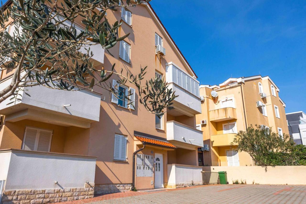 Apartment Hannah 诺瓦利娅 外观 照片